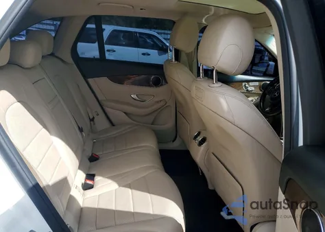 2018 Mercedes-Benz Glc 300 from USA, damaged, VIN WDC0G4JB2JV037391